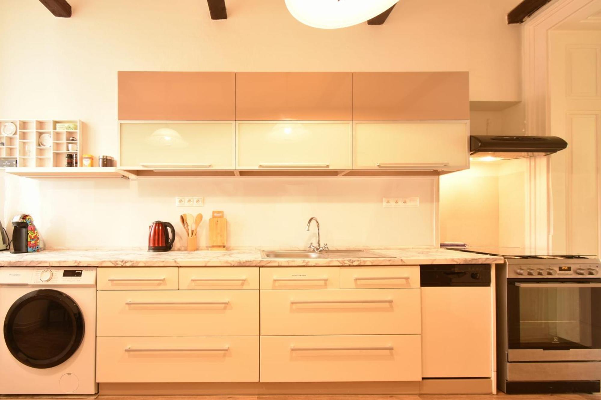 Karlsbad Promenade Apartment Luaran gambar